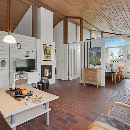 Hébergement de vacances Awesome In With Kitchen